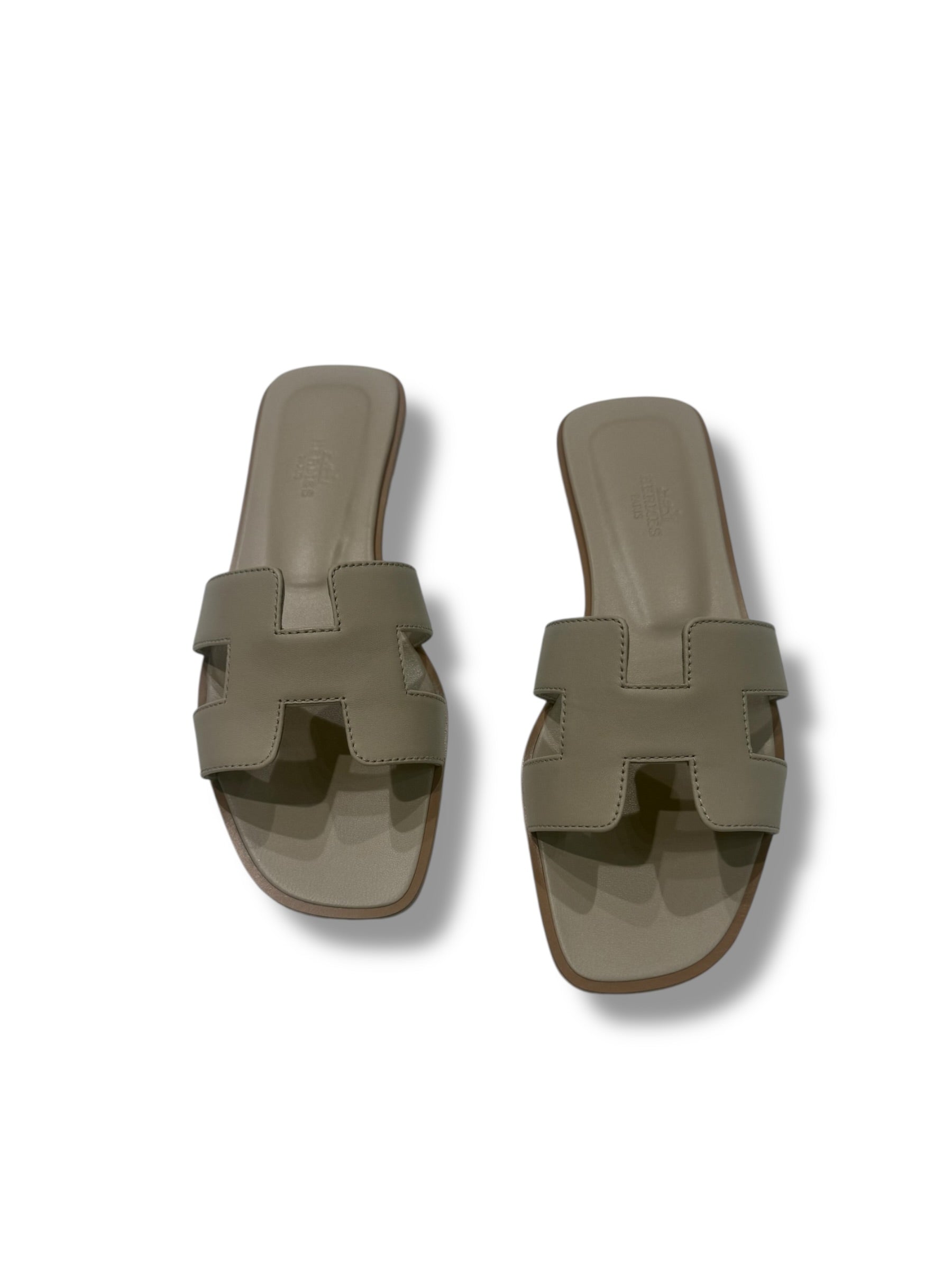 Hermès Sandales Oran Beige Nomade T37 | Les Folies d’Eugénie
