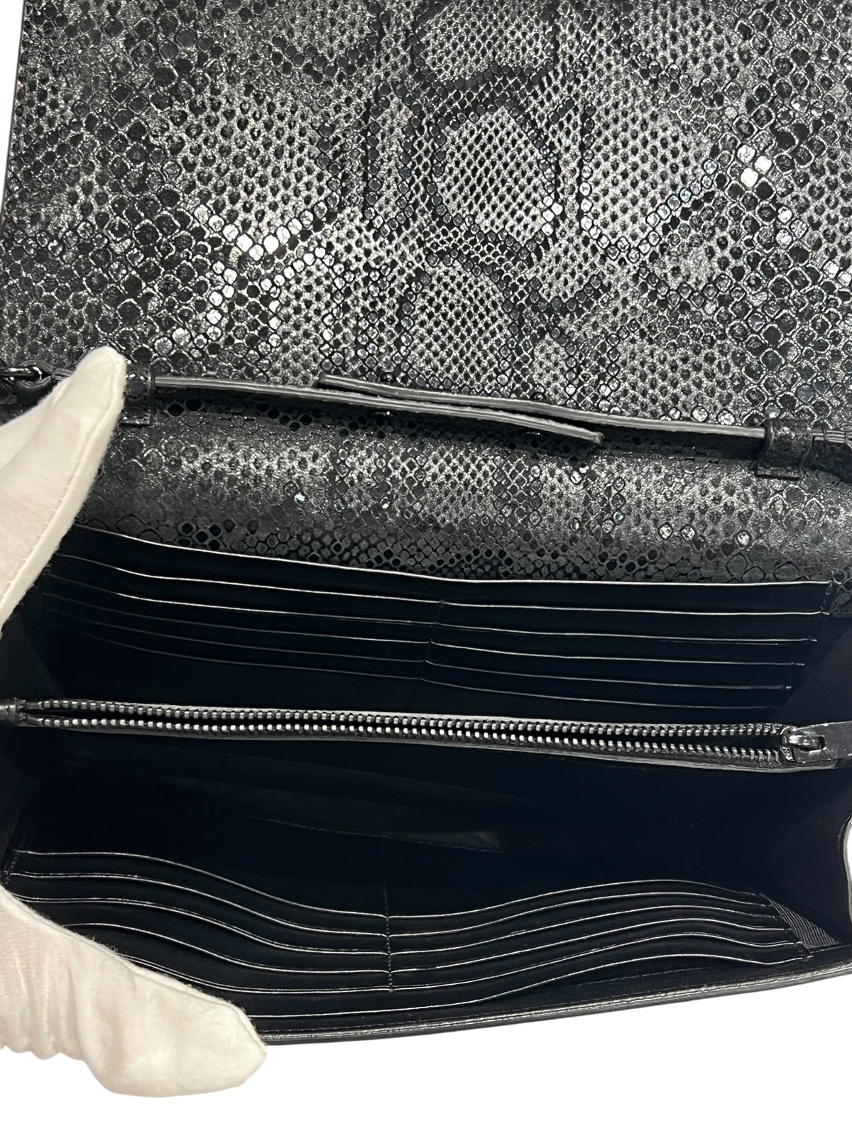 Saint Laurent - Kate limited-edition bag in embossed python, full black