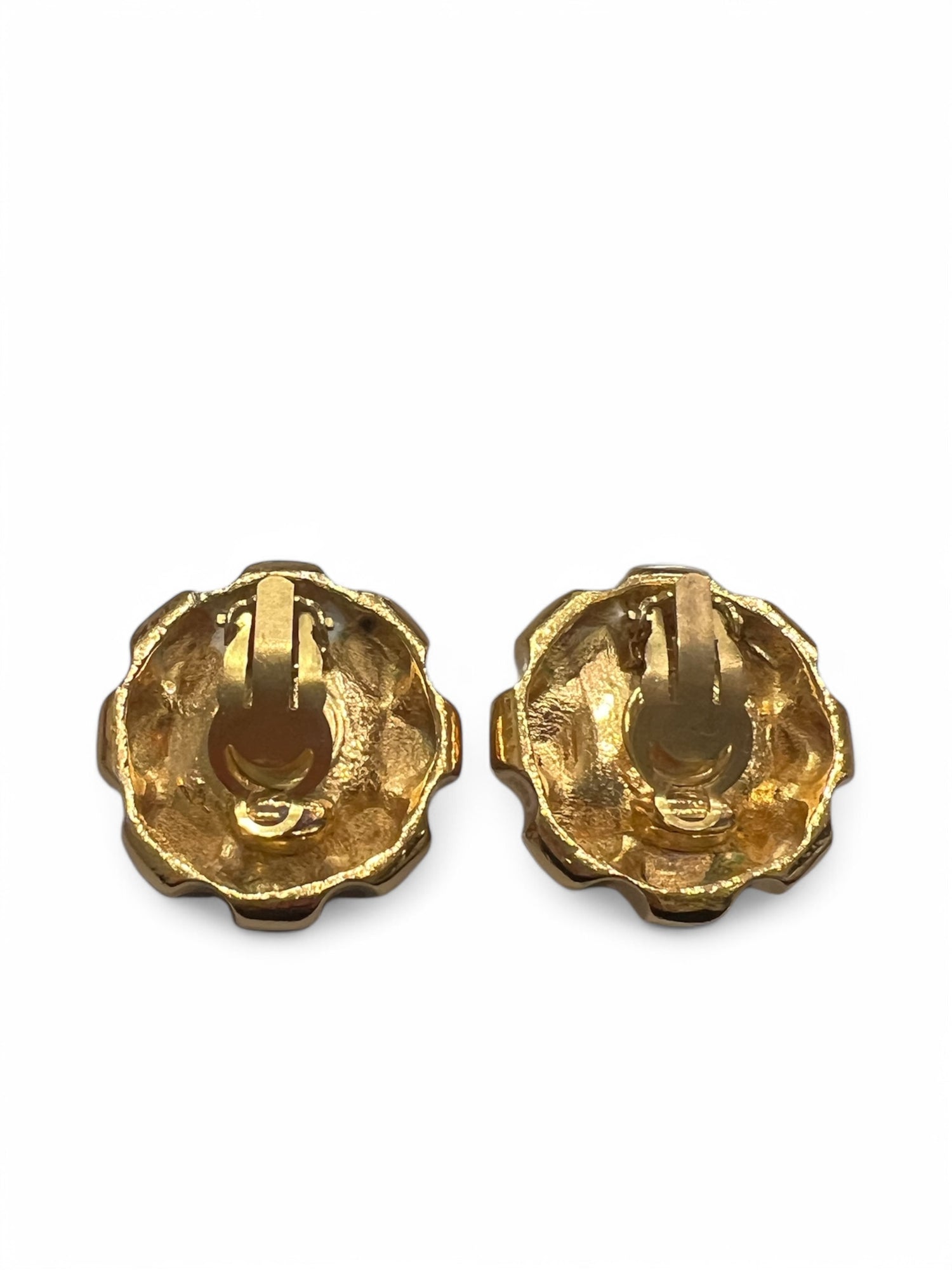 Chanel - Vintage Clip-On Earrings