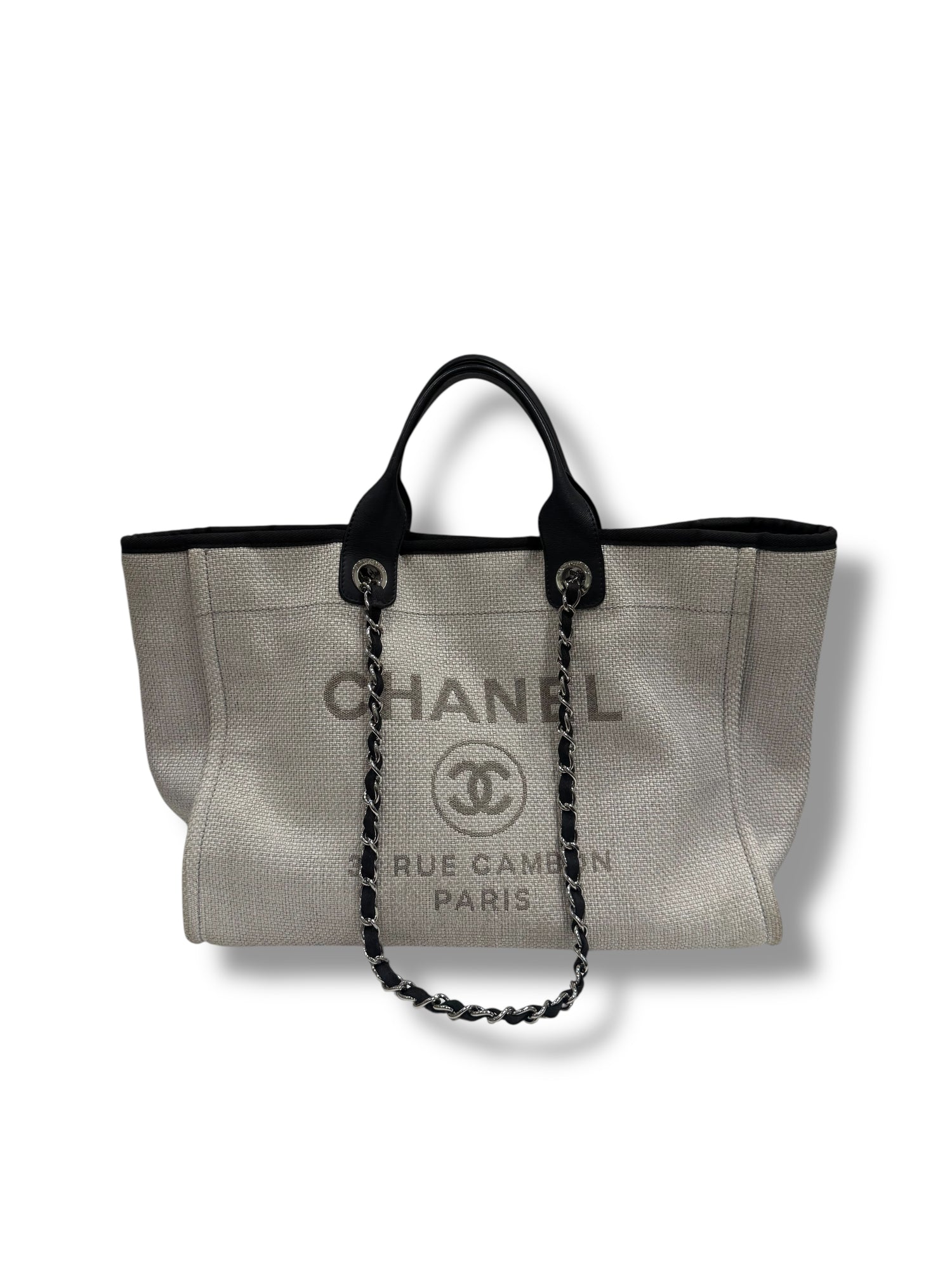 Chanel - Sac Cabas Deauville Gris et Noir