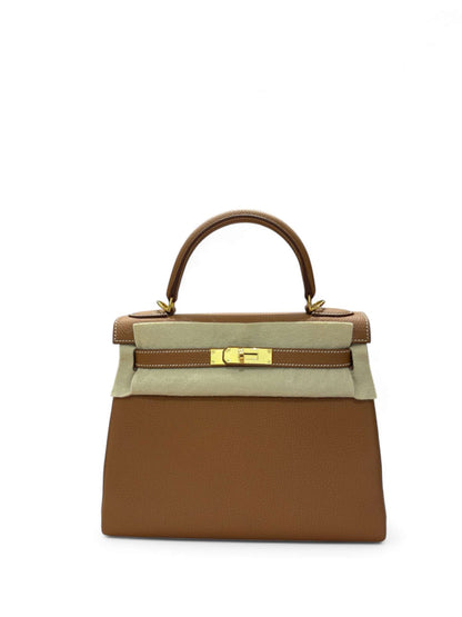 Hermès - Sac Kelly 28 Gold Togo retourné GHW