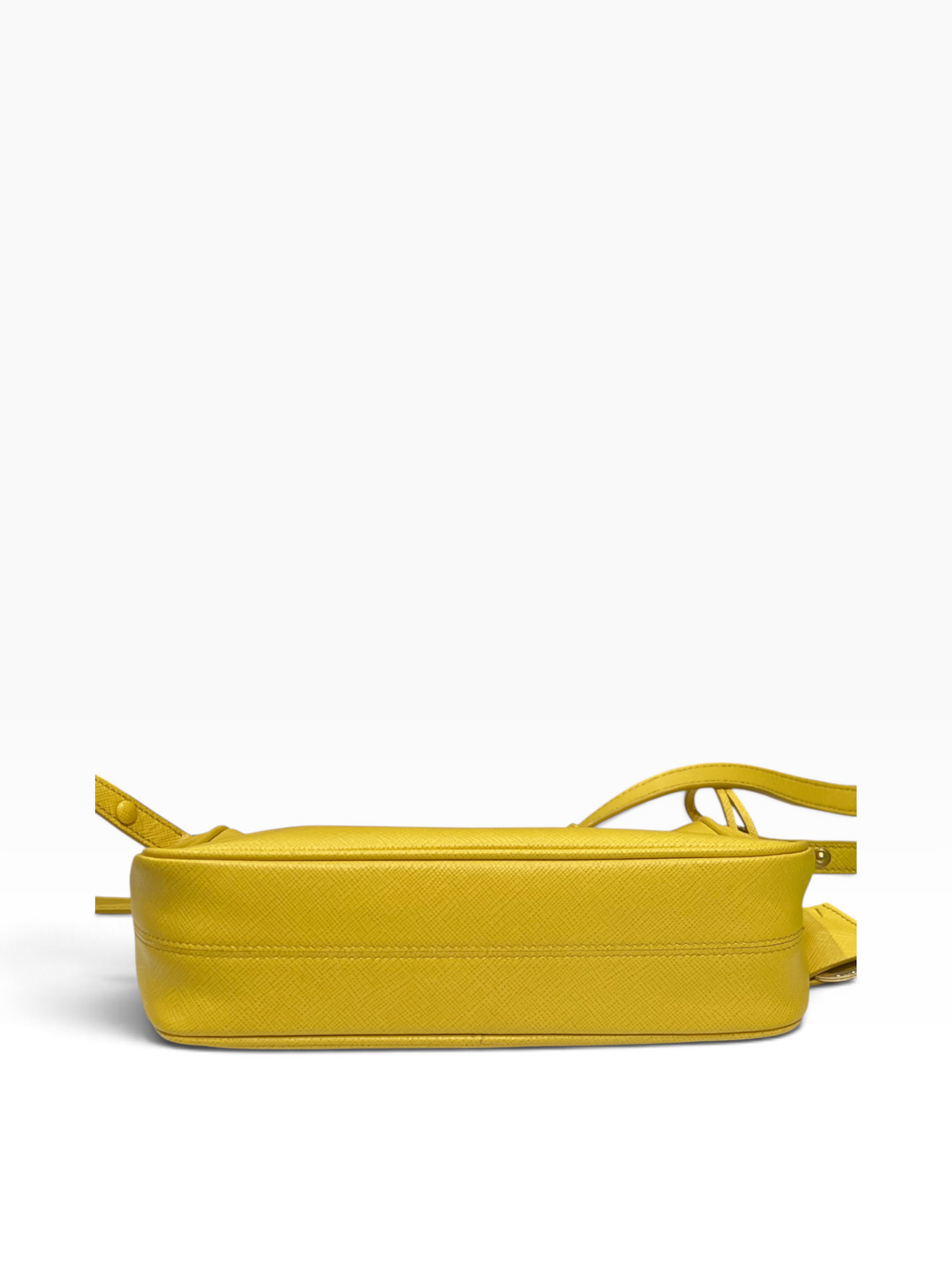 PRADA - sac re-édition cuir saffiano jaune
