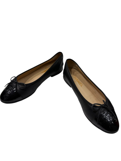 Chanel - Ballerines Classique T38 1/2 | Les Folies d’Eugénie