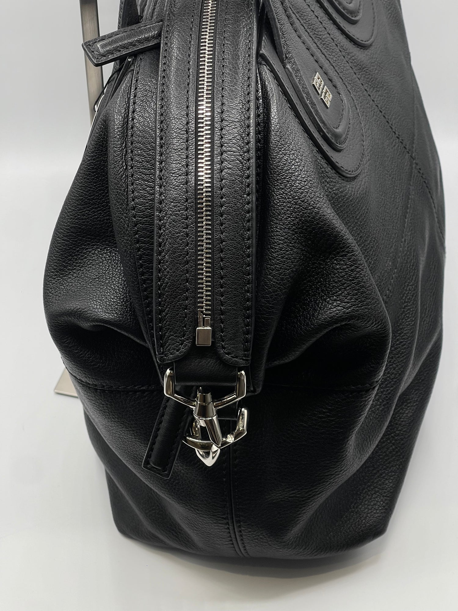 Givenchy - Sac Nightingale 4G Schwarz