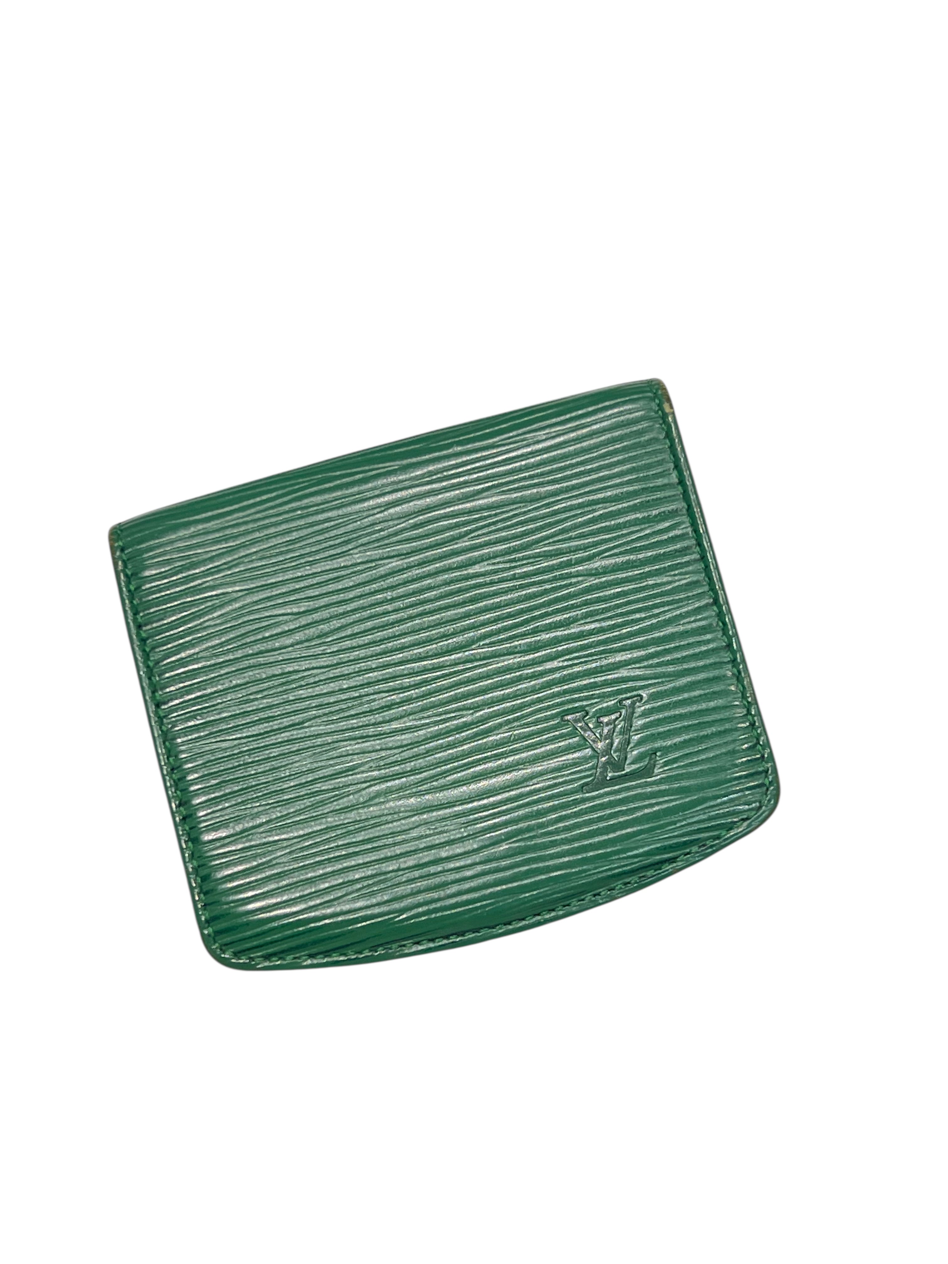 Louis Vuitton - porte monnaie cuir épi vert