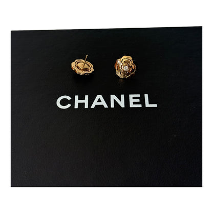 Chanel - Boucles d’oreilles joaillerie camélia
