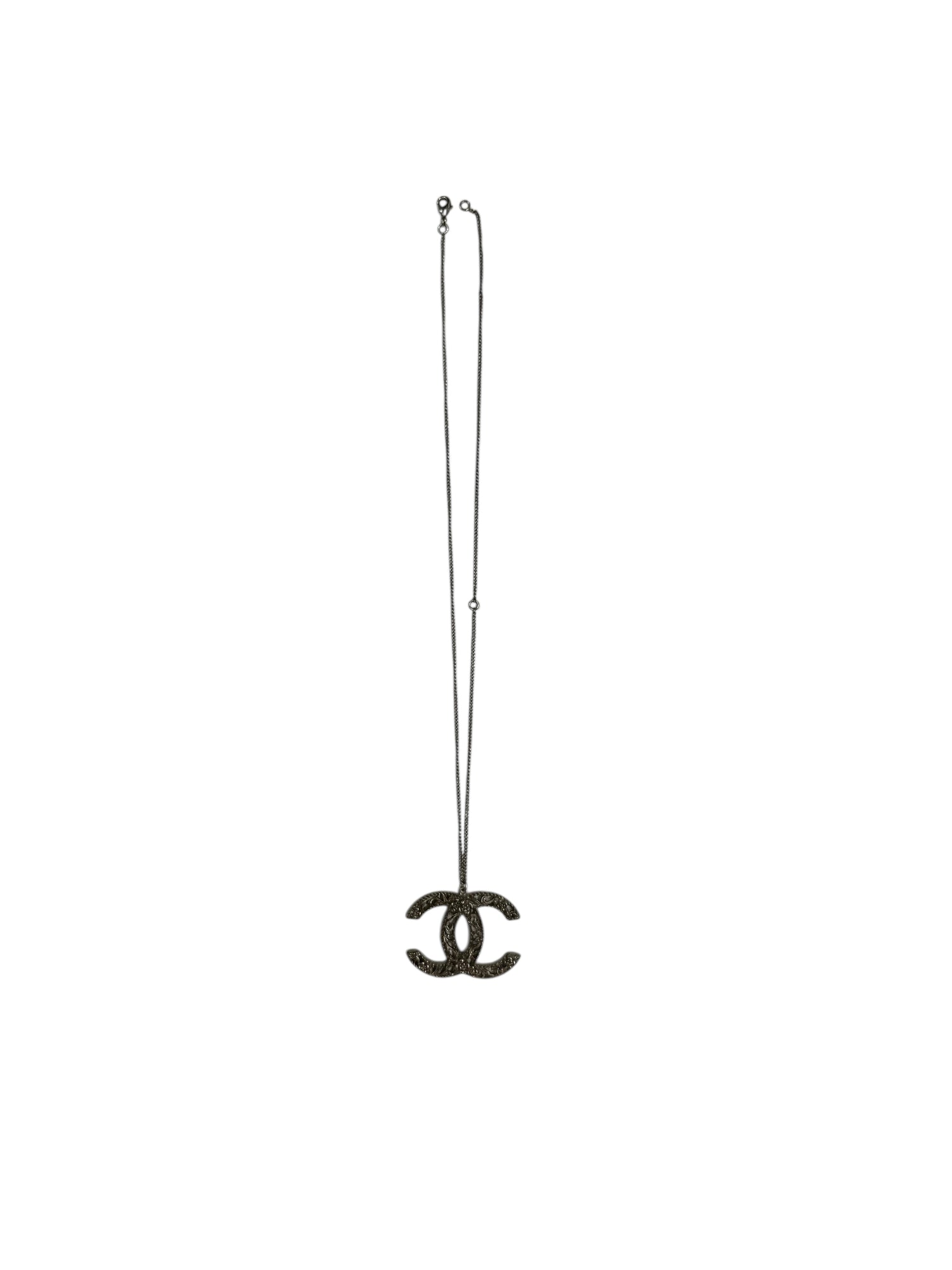 Chanel - Collier maxi CC argenté