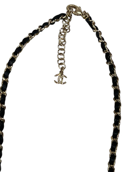 Chanel sautoir chaîne entrelacée de cuir