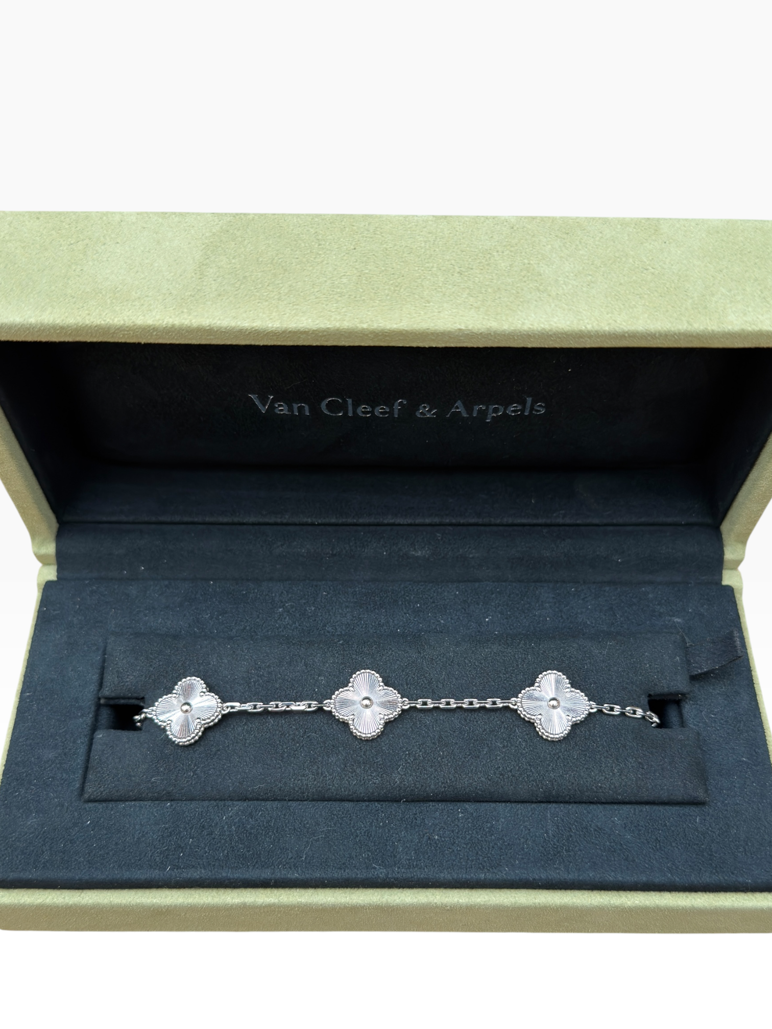 Van Cleef &amp; Arpels - Bracelet Vintage Alhambra 5 motifs or blanc Guilloché