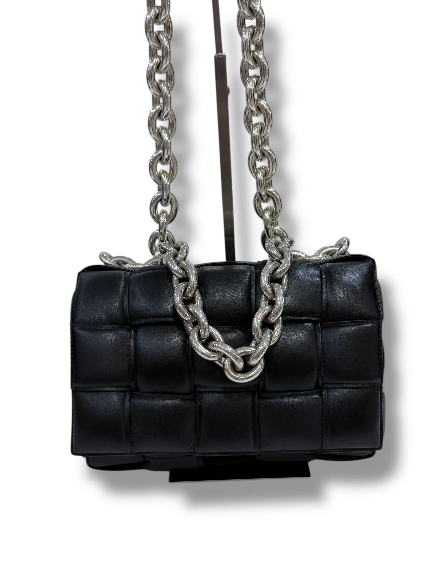 Bottega Veneta - Sac Cassette on chain