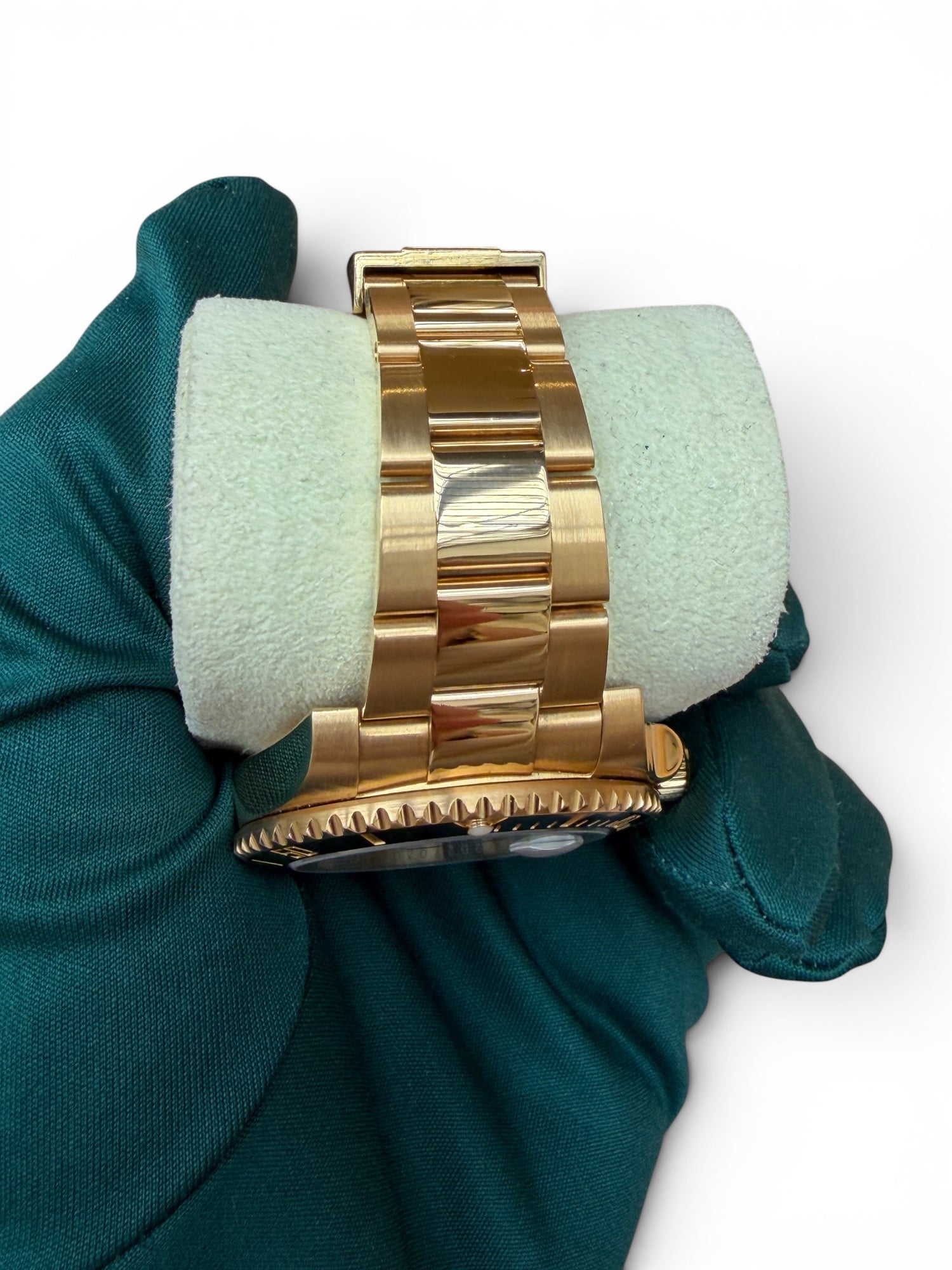 Rolex - Montre Submariner 40mm or jaune