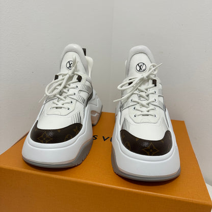 Louis Vuitton - Cesti Archlight 2.0