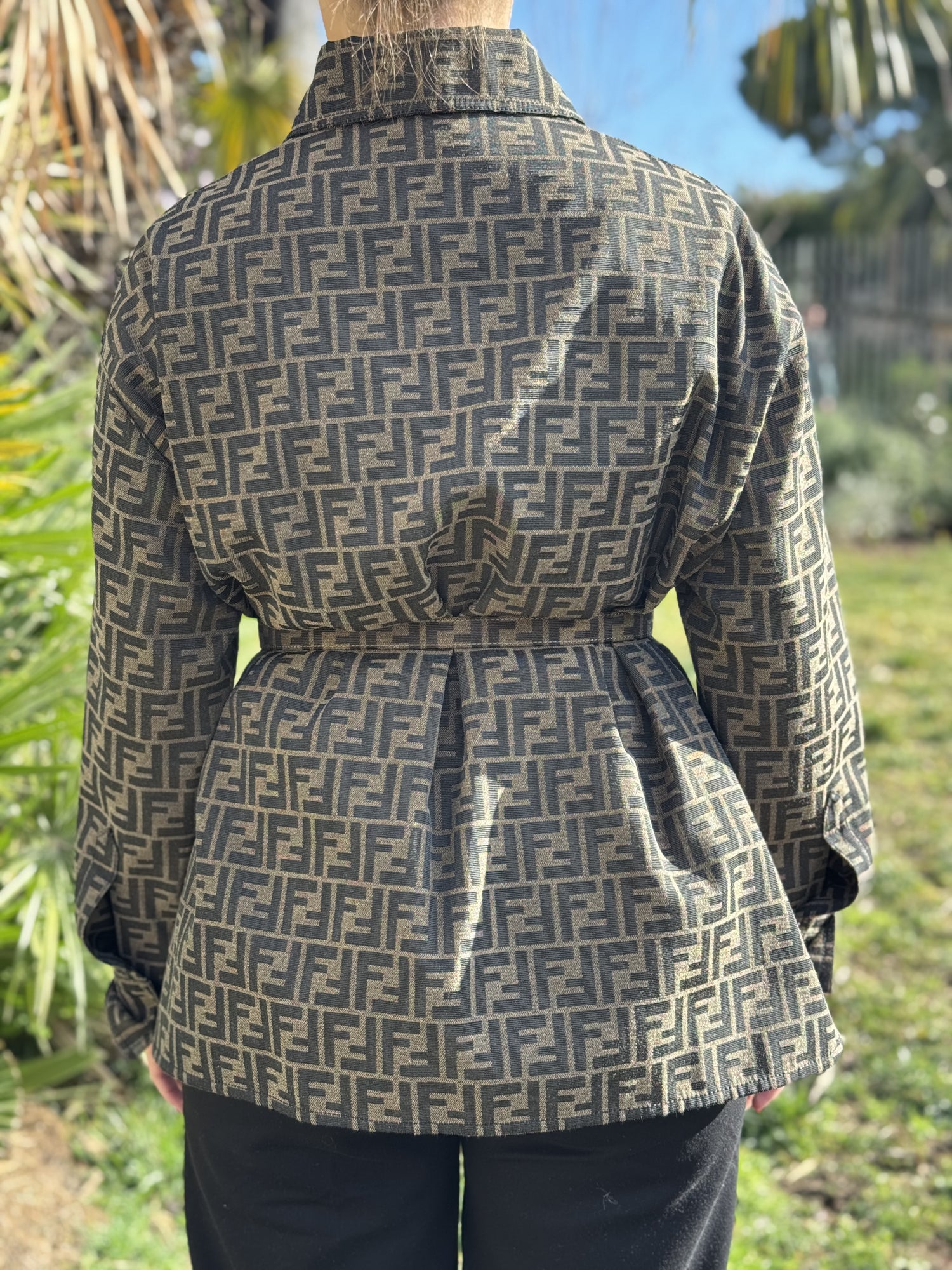 Fendi - Sur Chemise T.34