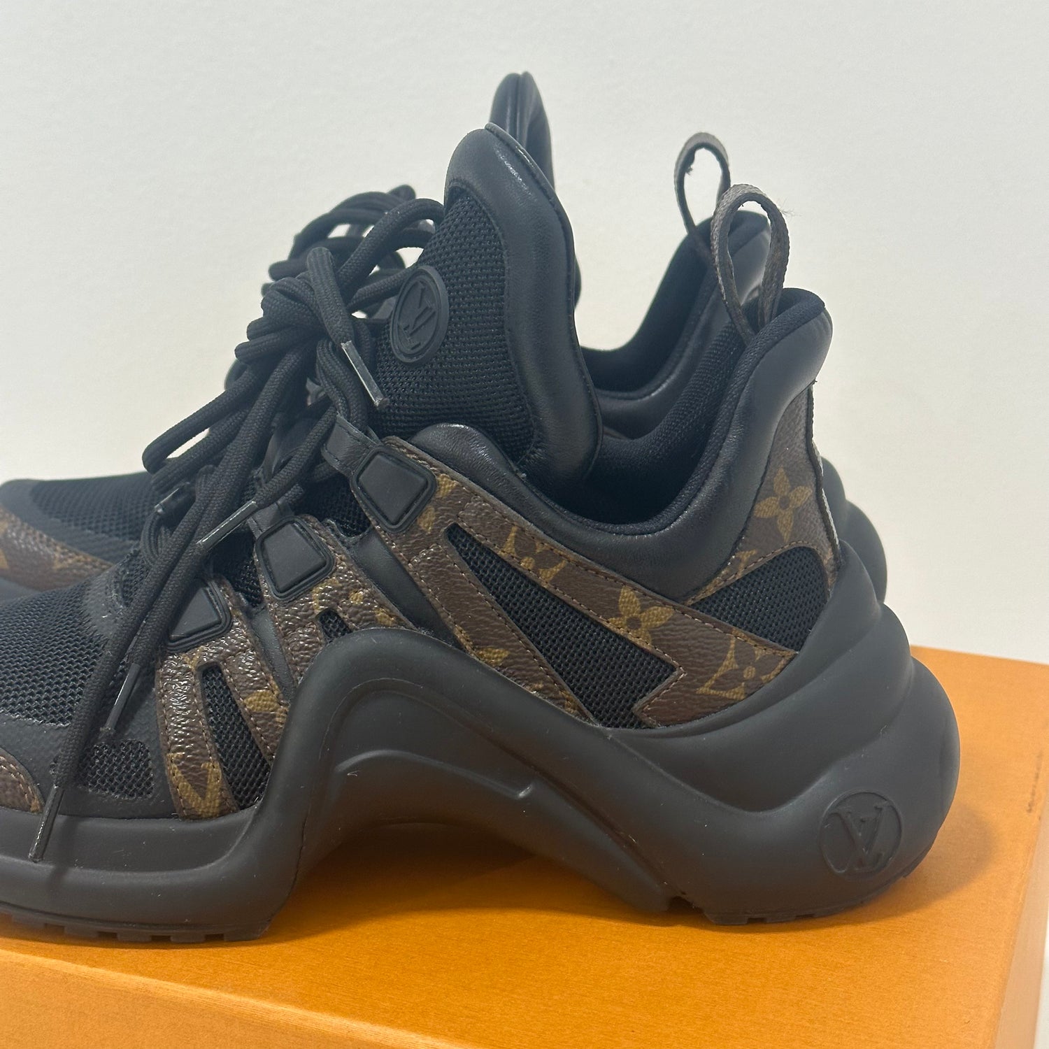 basket louis vuitton archlight prix