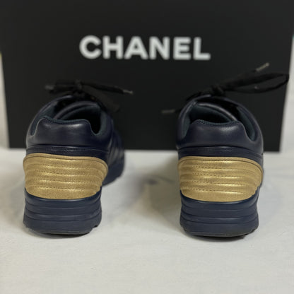 Chanel - Baskets T.38