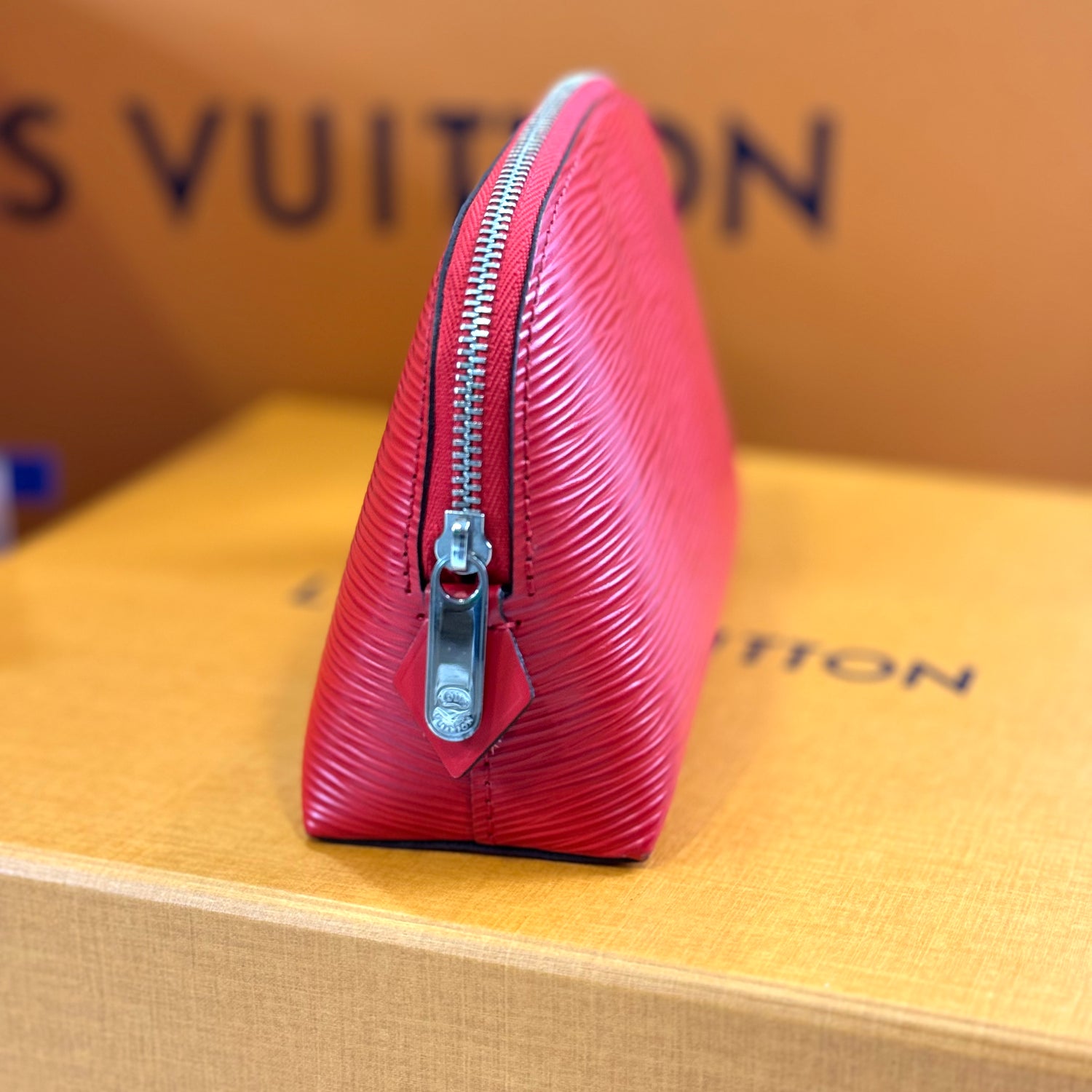 Louis Vuitton - Pochette cuir épi - Louis Vuitton - - Les Folies d&