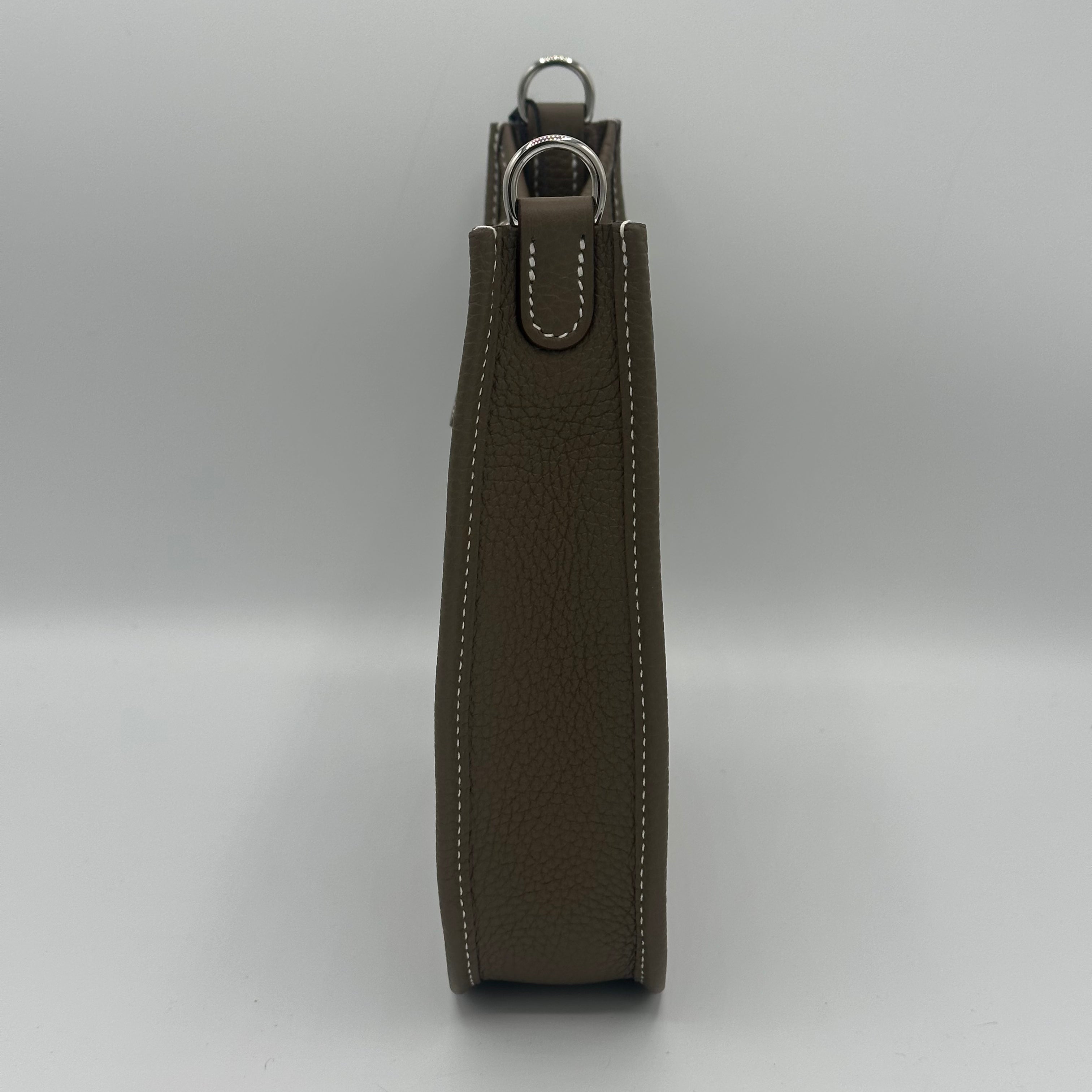 Hermès - Sac Evelyne 16