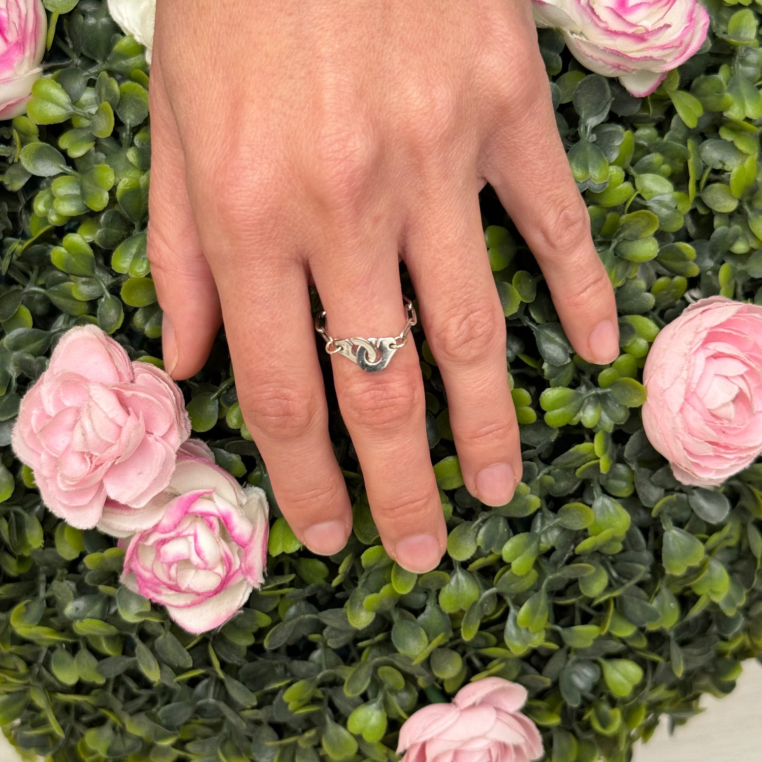 Dinh Van - Bague chaîne menottes