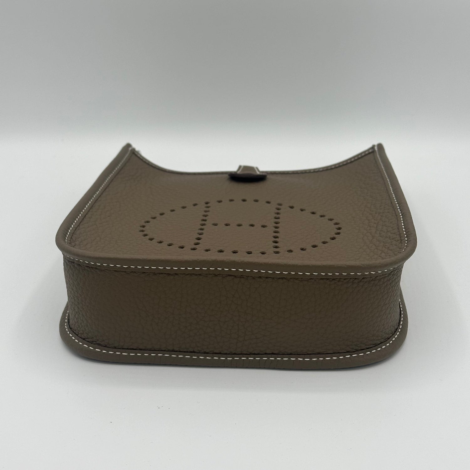 Hermès - Sac Evelyne 16