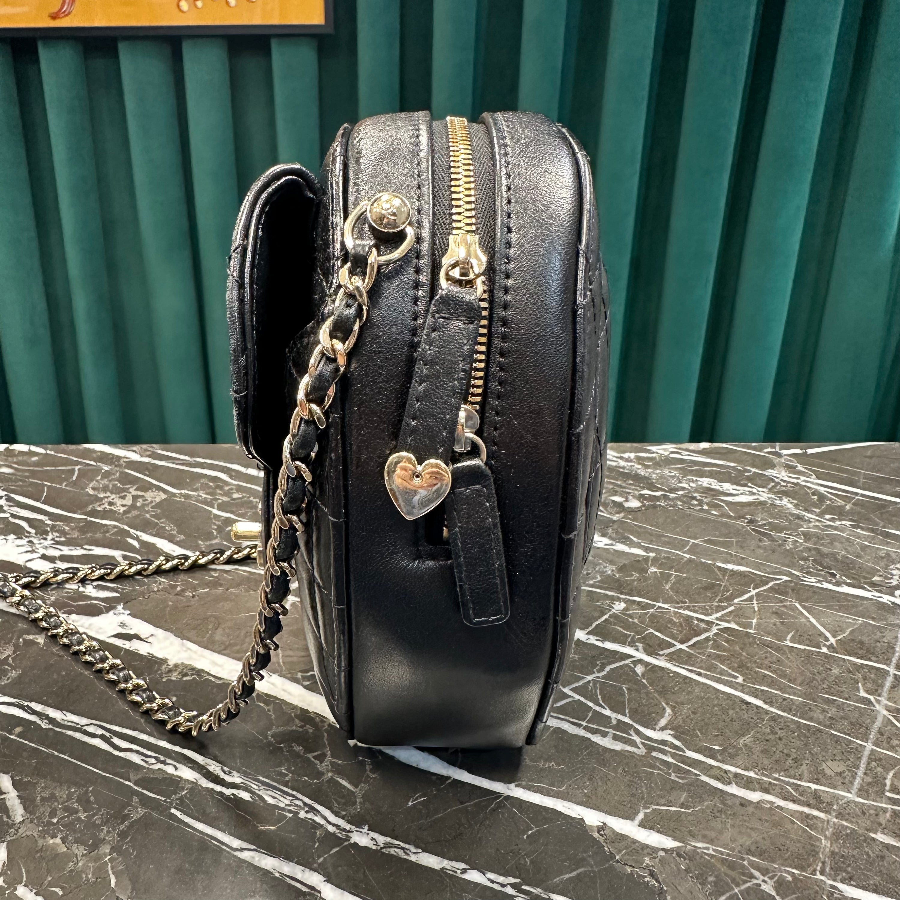 Chanel – Herztasche