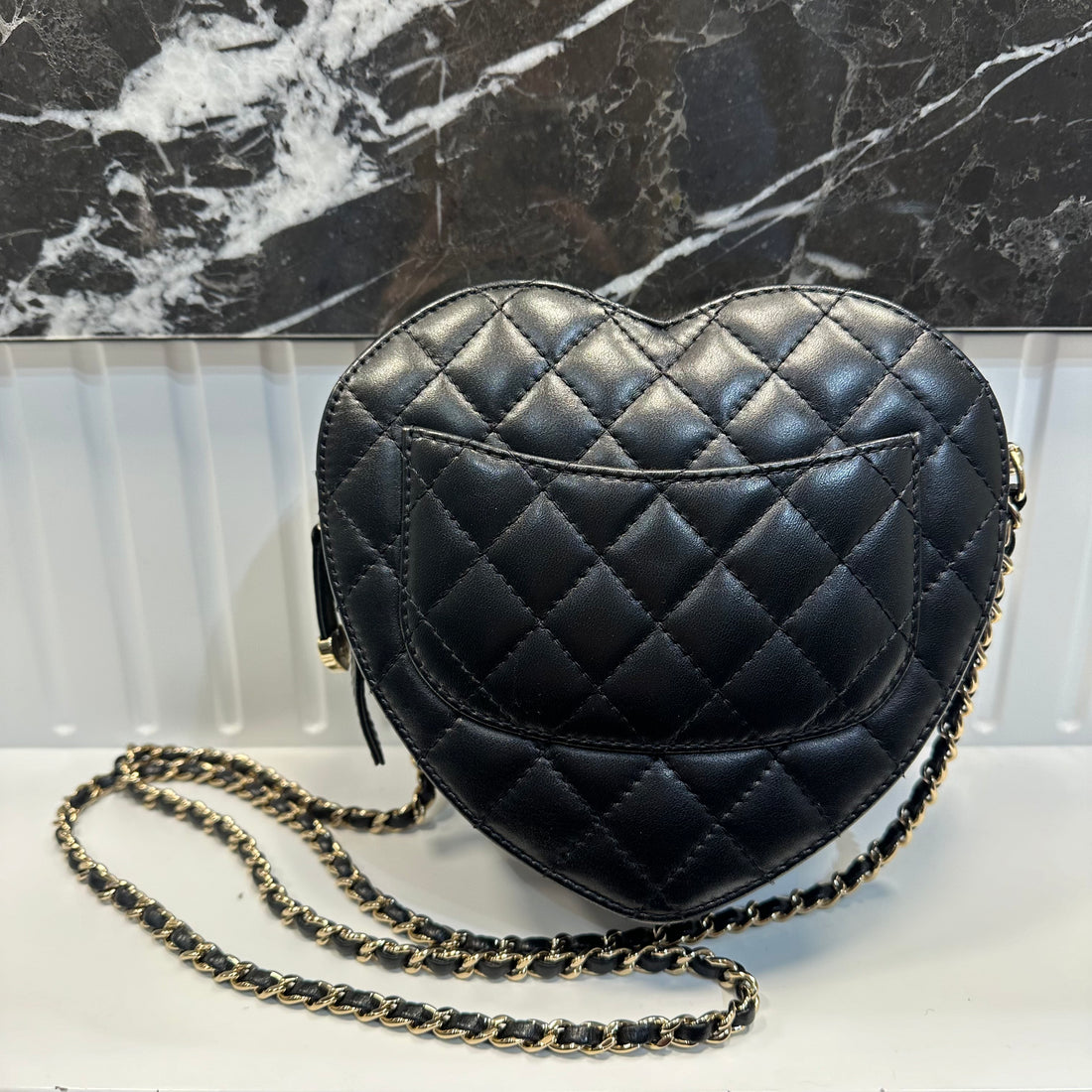 Chanel - Heart bag