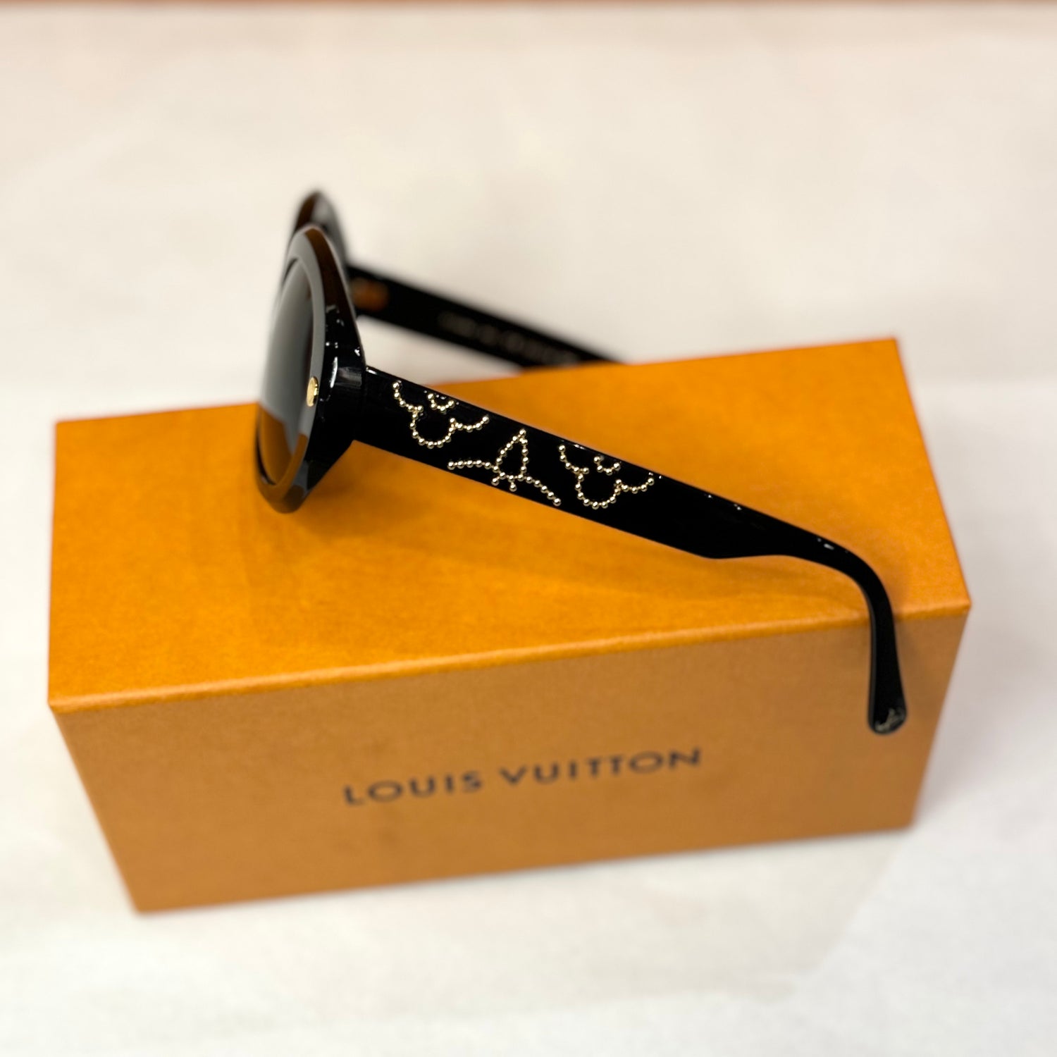 Louis Vuitton - Sunglasses