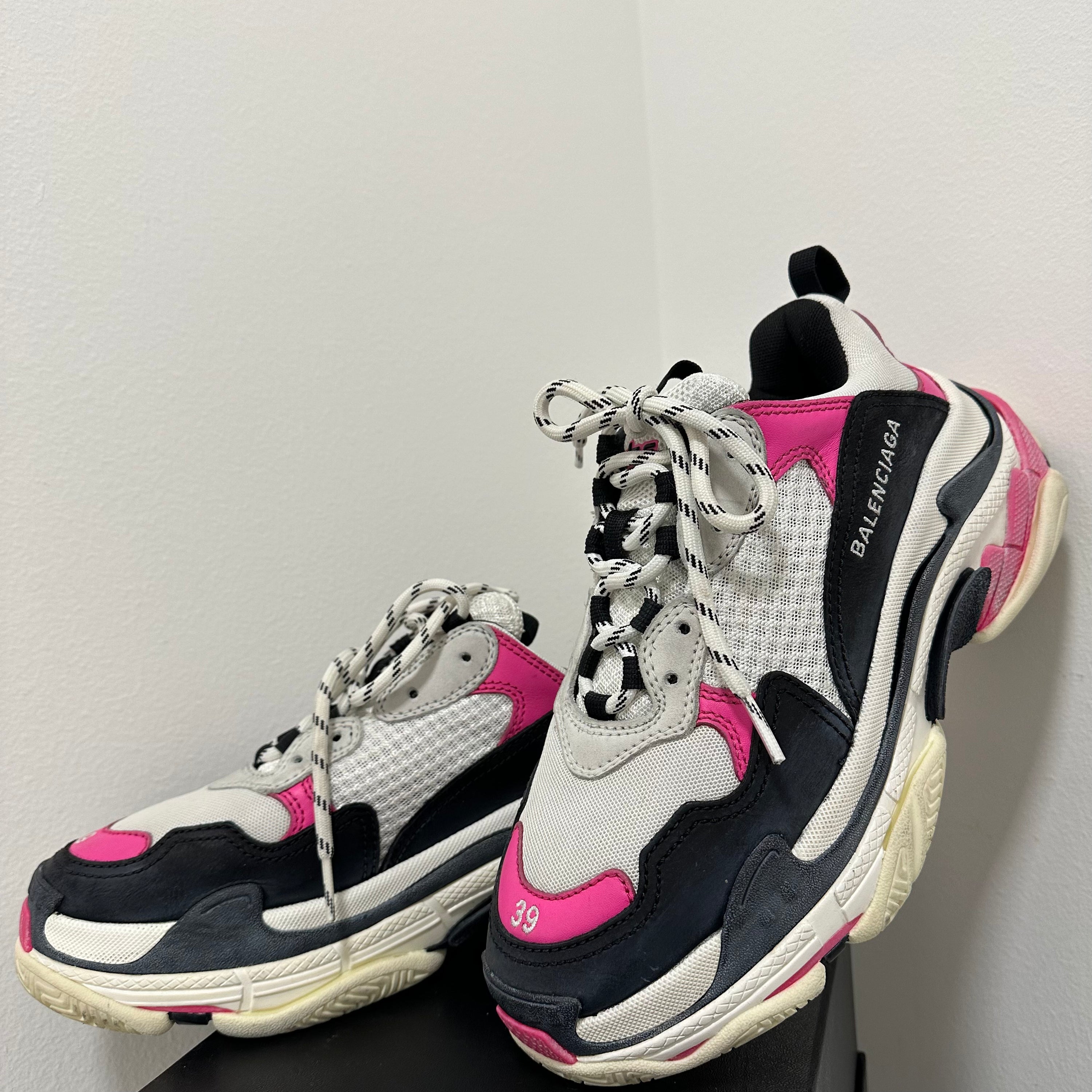 Balenciaga - Triple S 运动鞋