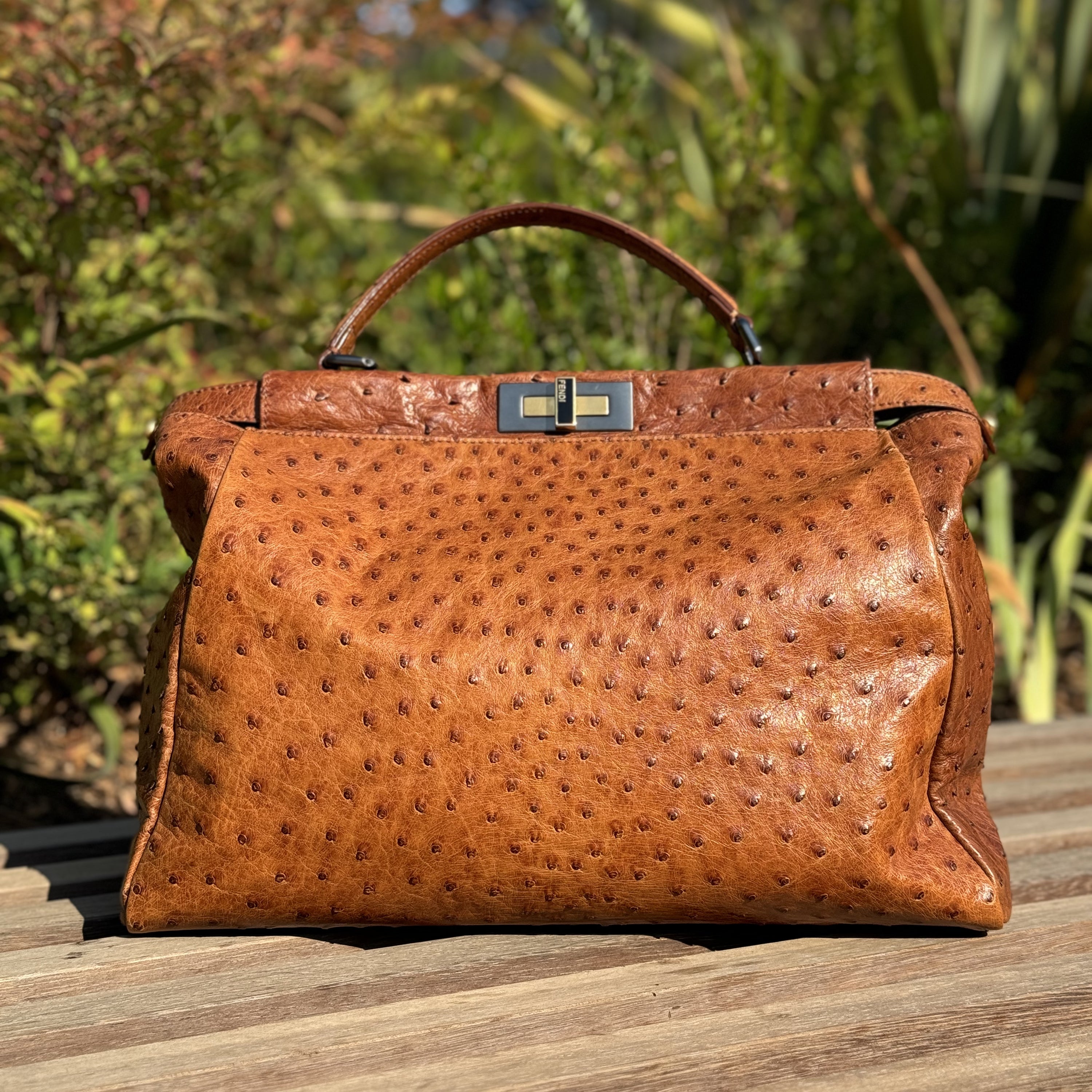 Fendi - Borsa Peekaboo GM Struzzo