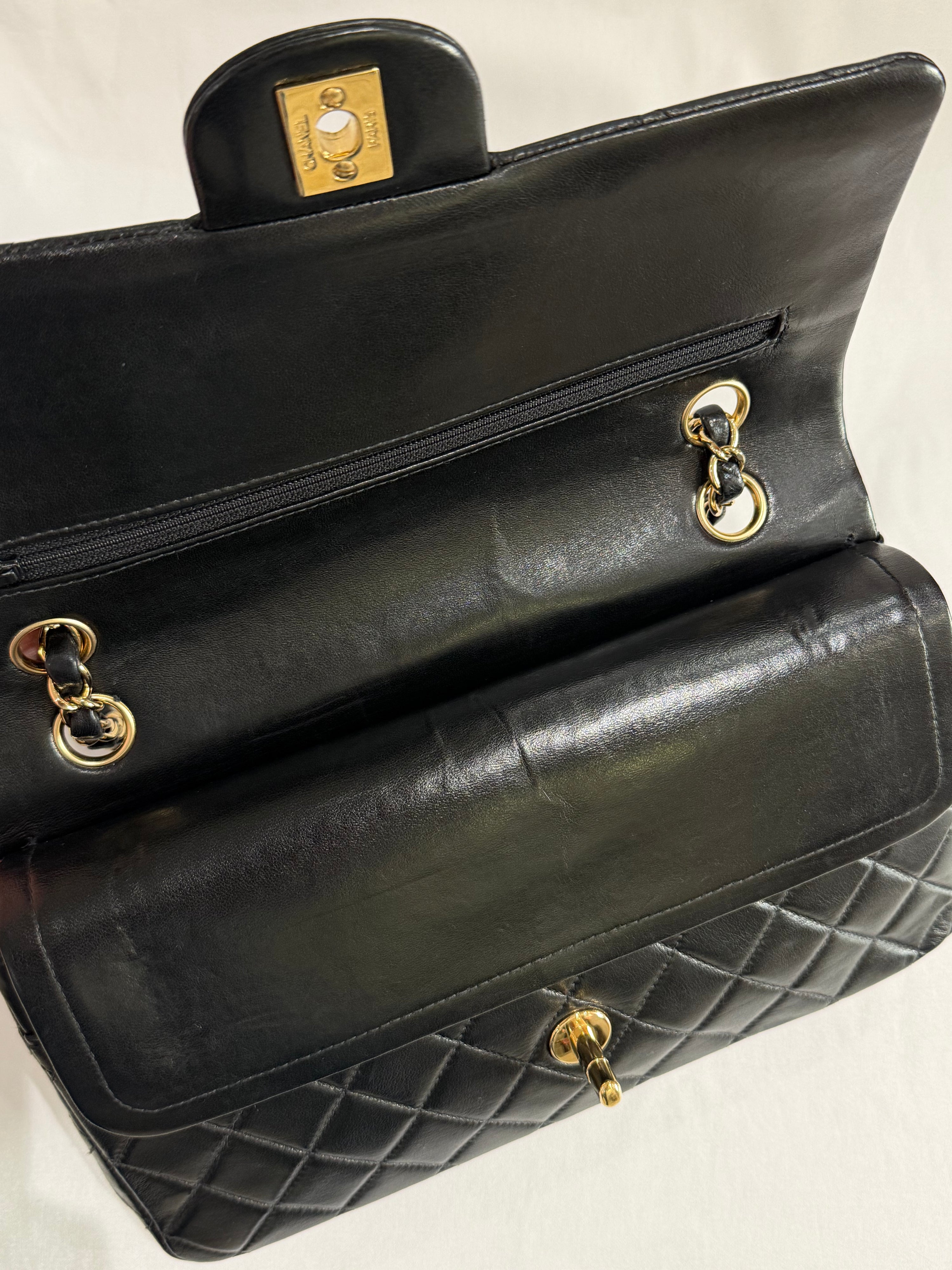 Chanel - Vintage Timeless 25 bag