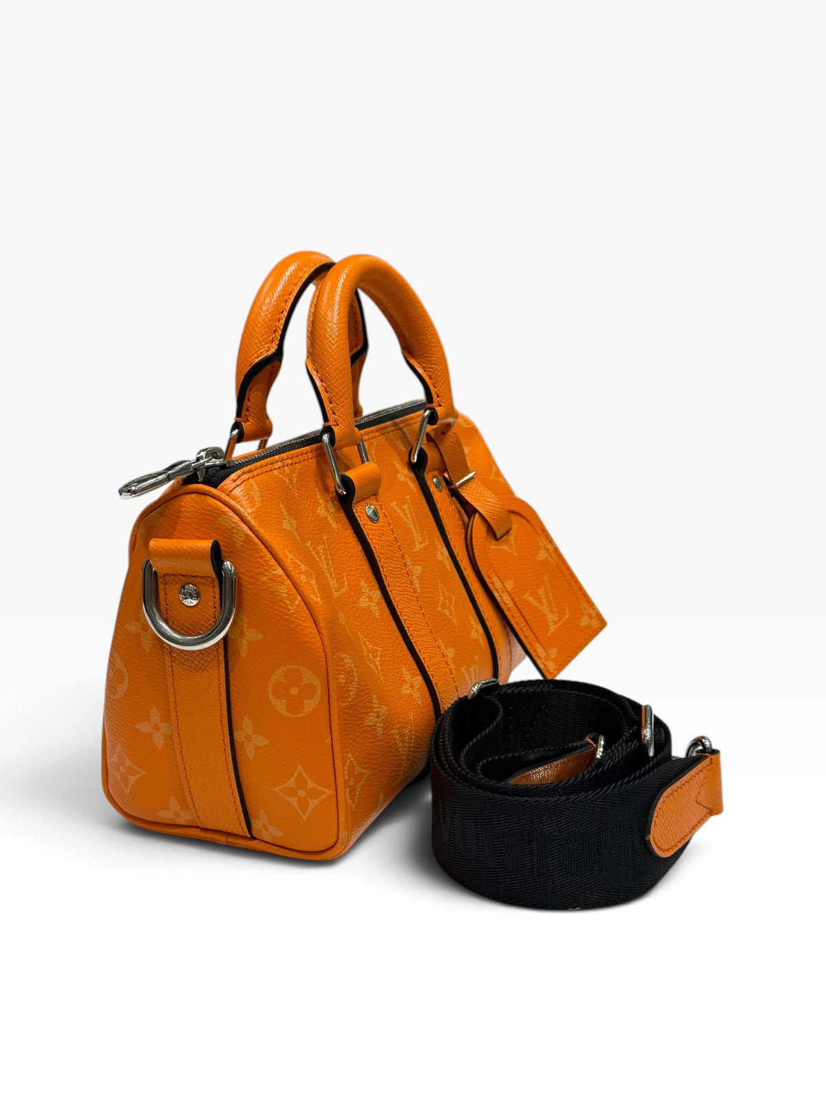 Louis Vuitton - sac keepall 25 taigarama édition limitée orange