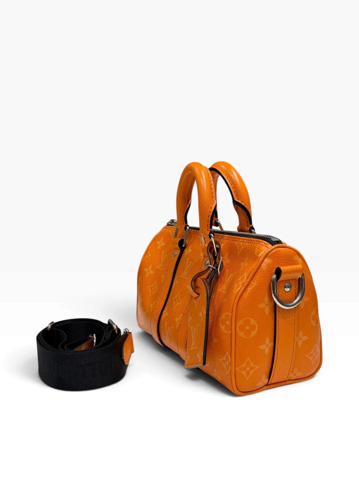 Louis Vuitton - sac keepall 25 taigarama édition limitée orange