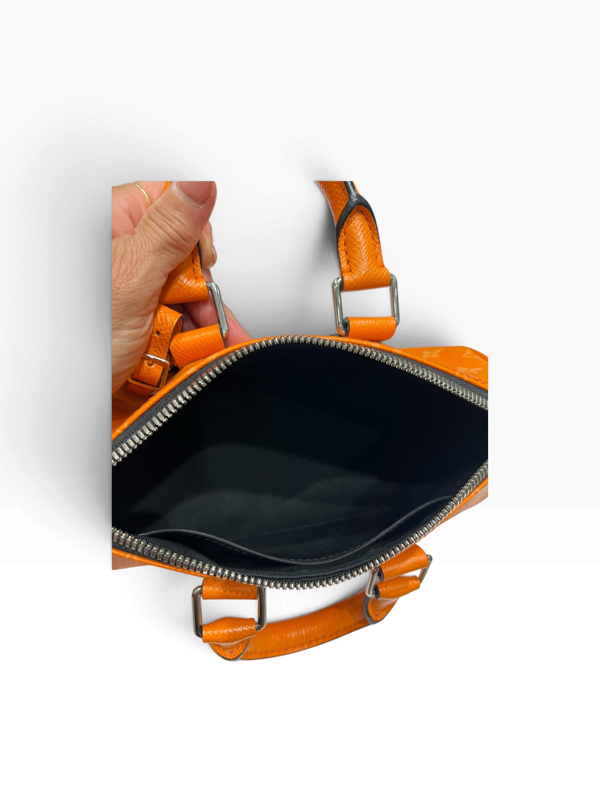 Louis Vuitton - sac keepall 25 taigarama édition limitée orange