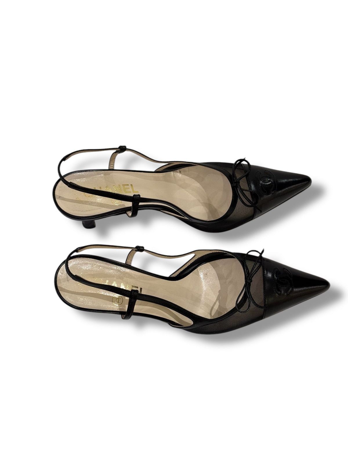 Chanel - Pumps mit spitzen Zehen Gr. 38,5