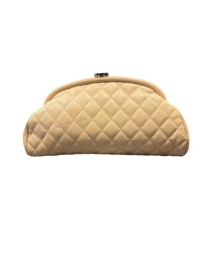 Chanel : pochette Mademoiselle