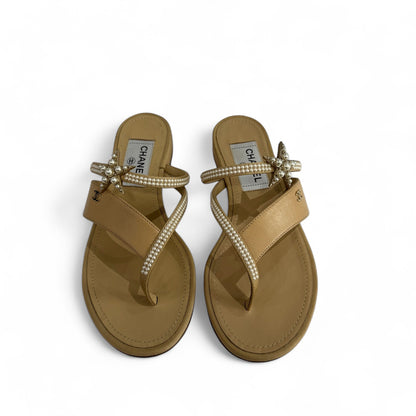 Chanel - Sandales étoile t.35 1/2