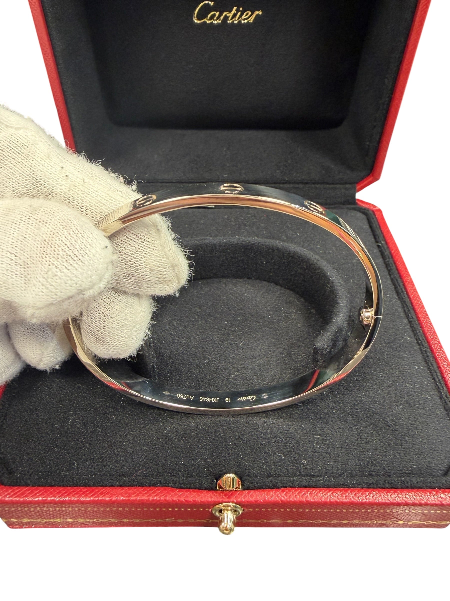 Cartier :  Bracelet Love classique t19