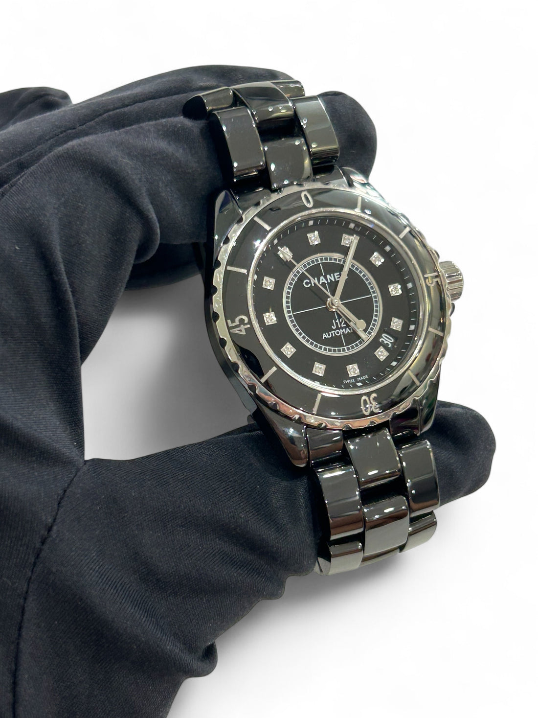 Chanel - Montre J12 38mm index diamants