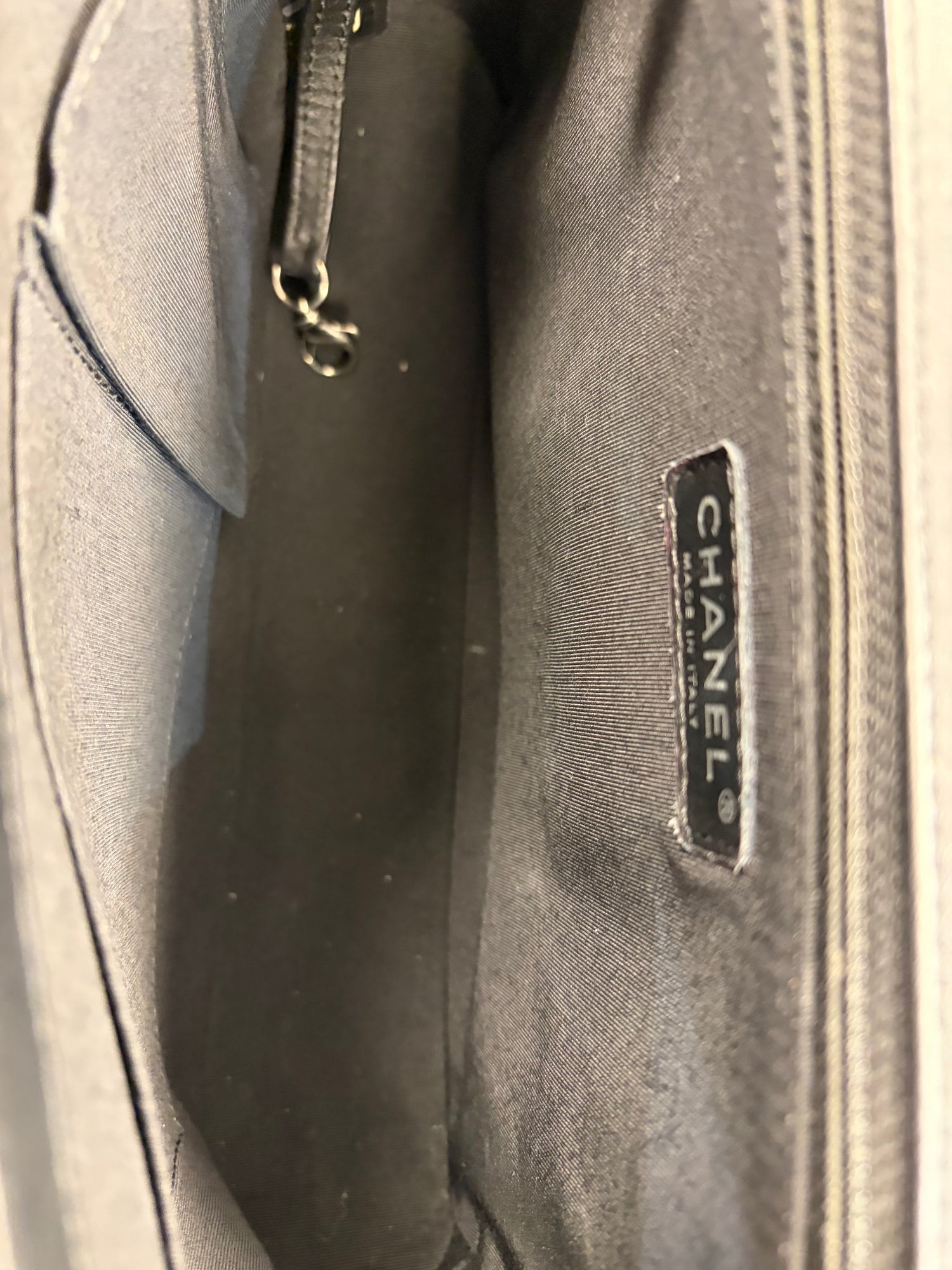 Chanel : sac Boy Large