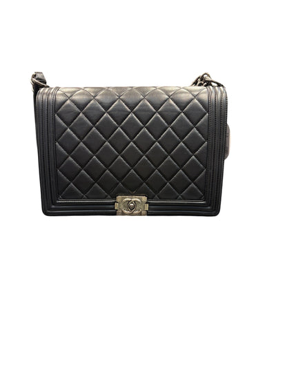 Chanel : sac Boy Large