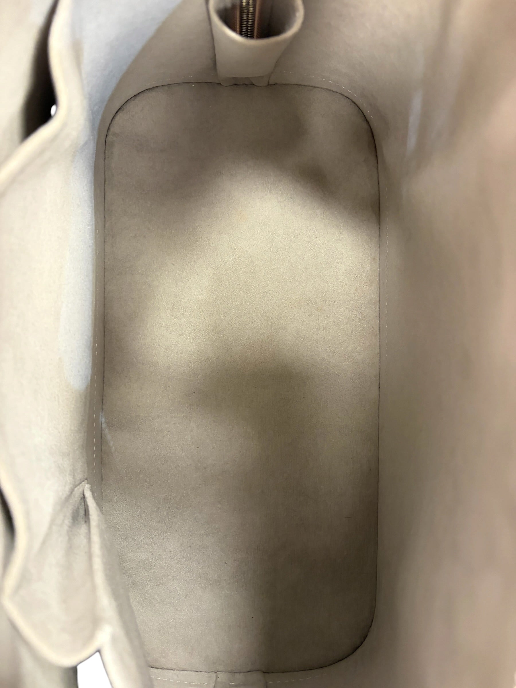 Louis Vuitton : Alma cuir épi gris