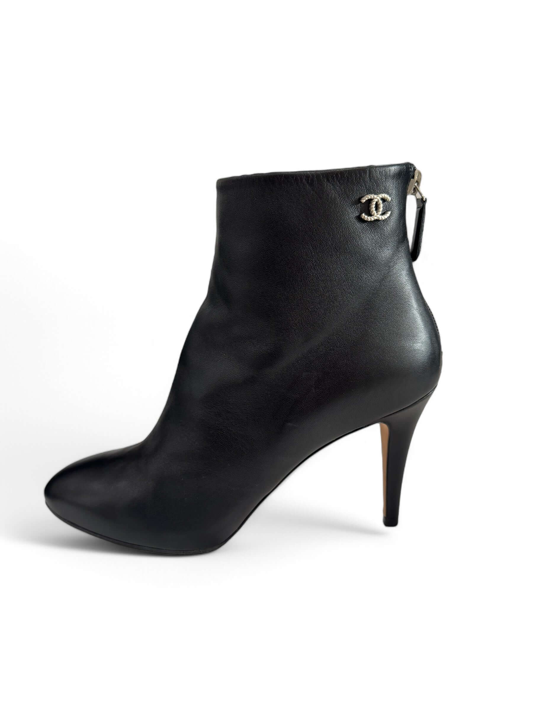 샤넬 - 하이힐 38.5사이즈