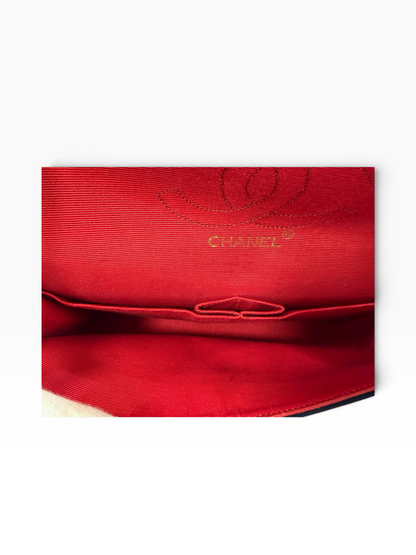Chanel / Timeless en tissu matelassé