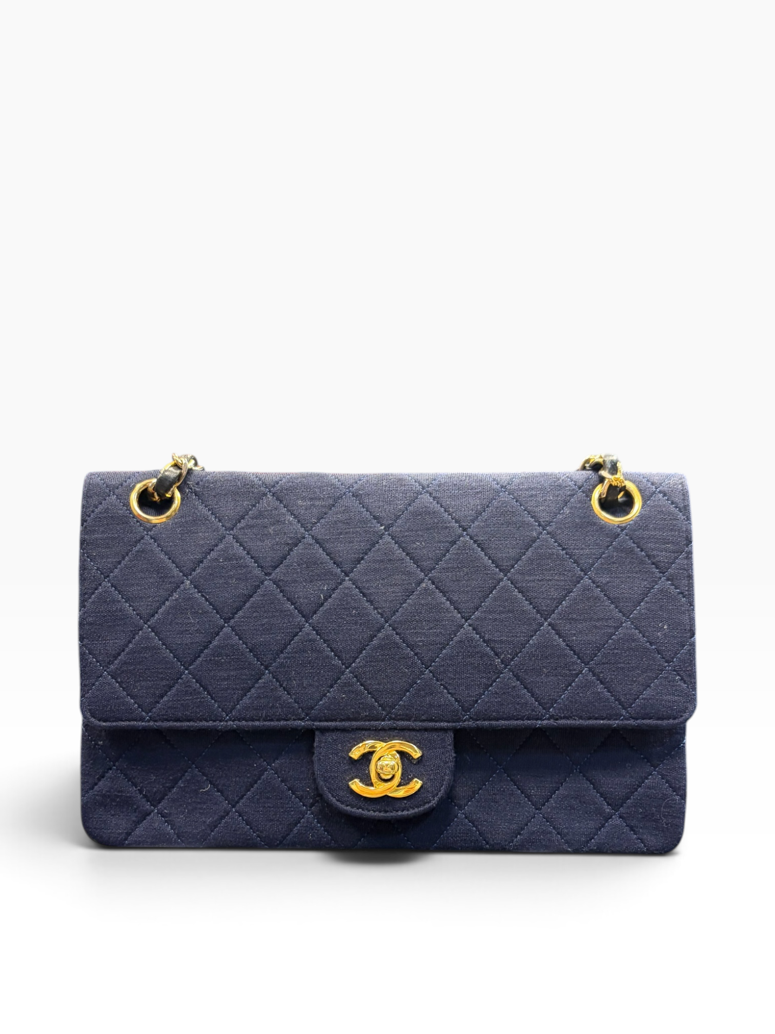 Chanel / Timeless en tissu matelassé