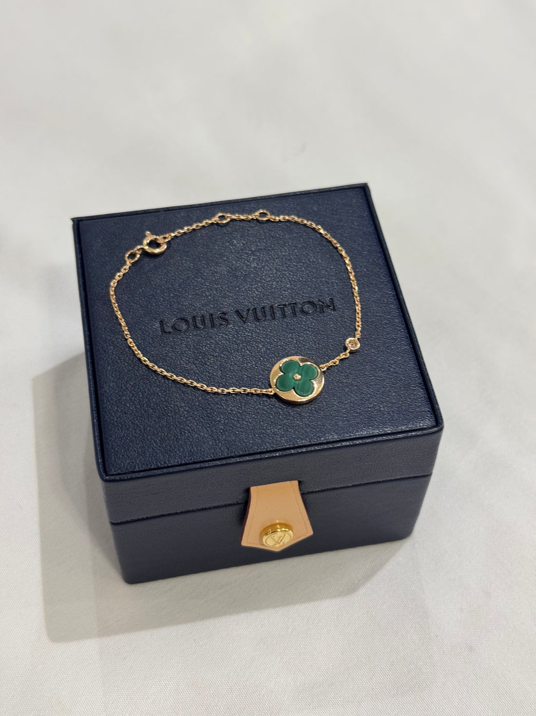 Louis Vuitton - Bracelet Star Color Blossom BB