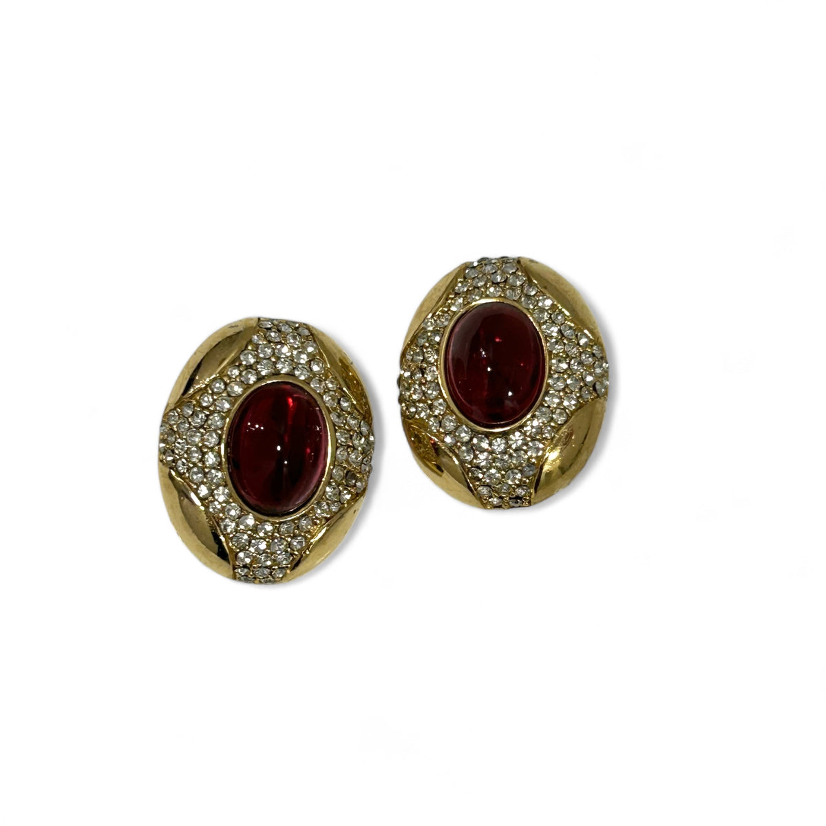 Ciner - Oval clip-on earrings