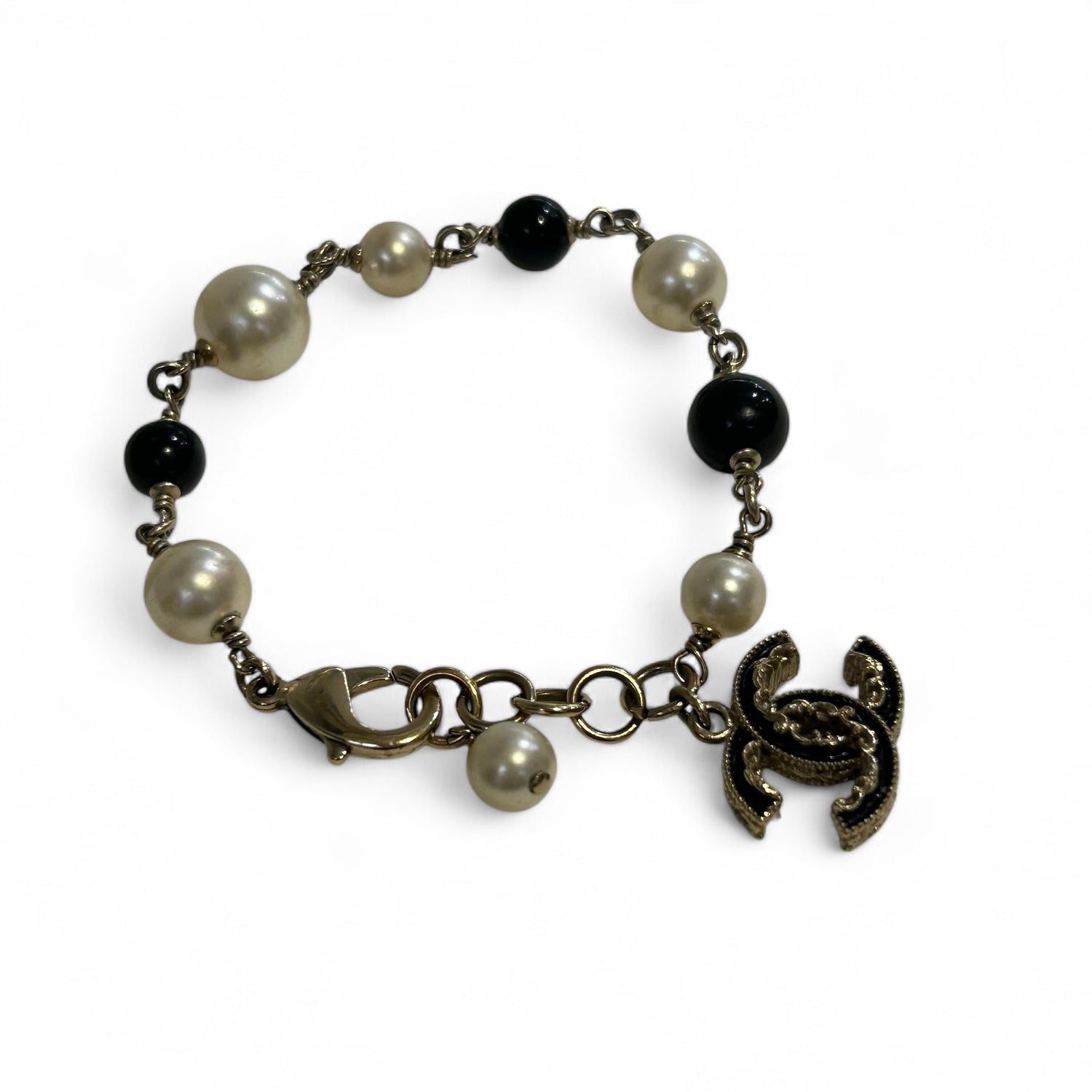 Chanel Bracelet – Les Folies d'Eugenie