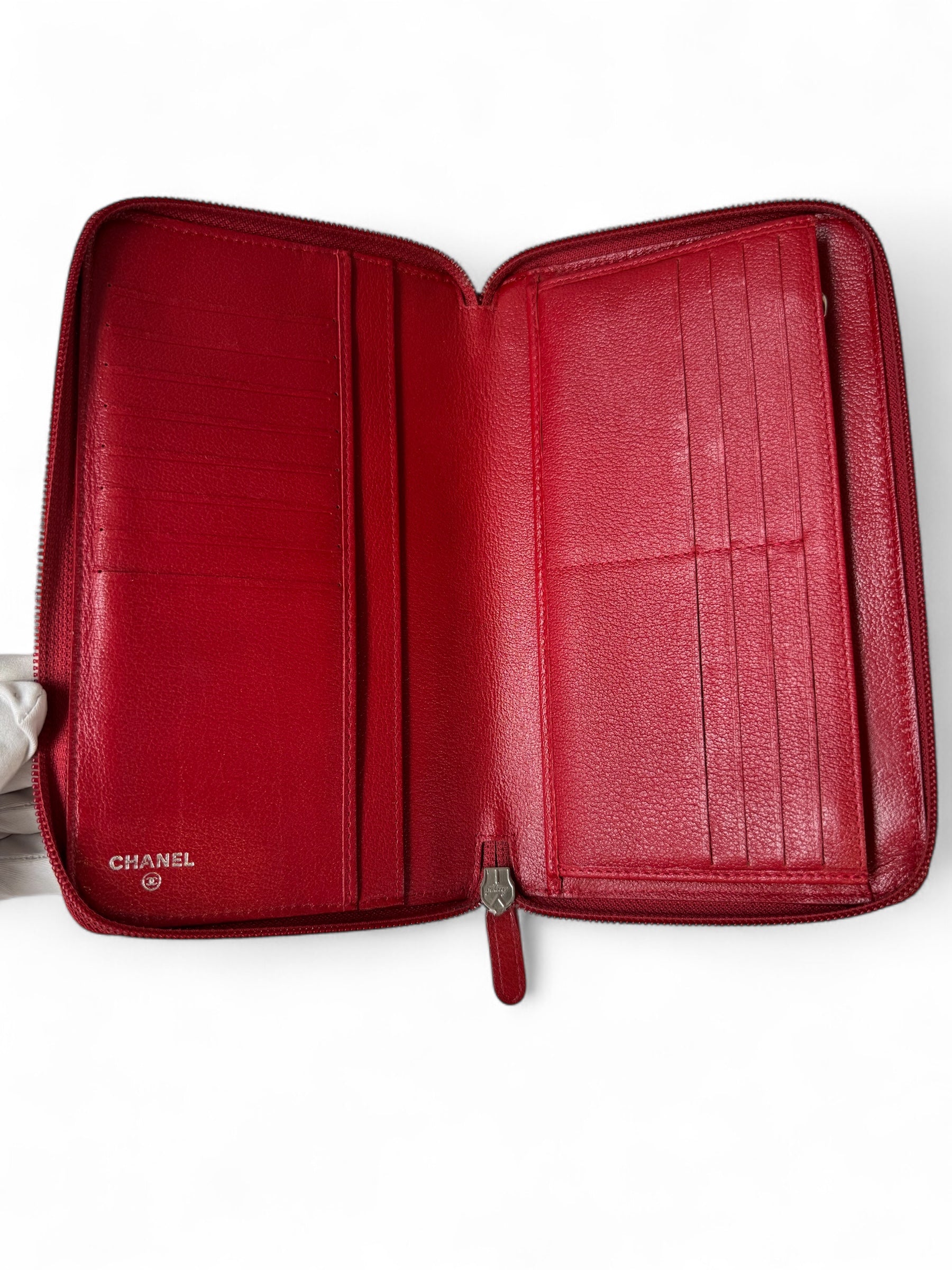 Chanel - Long Camellia wallet