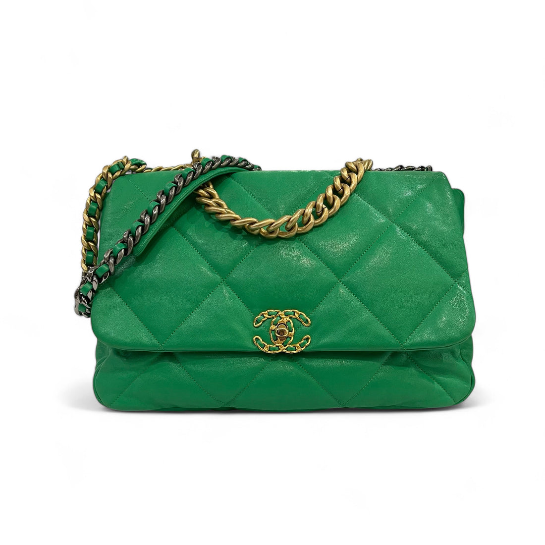 Chanel - Maxi 19 bag