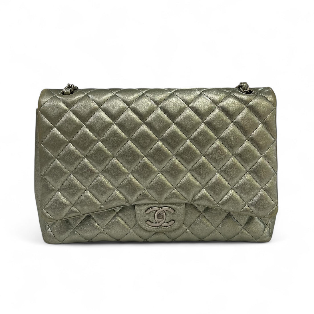 Chanel - Maxi Jumbo bag
