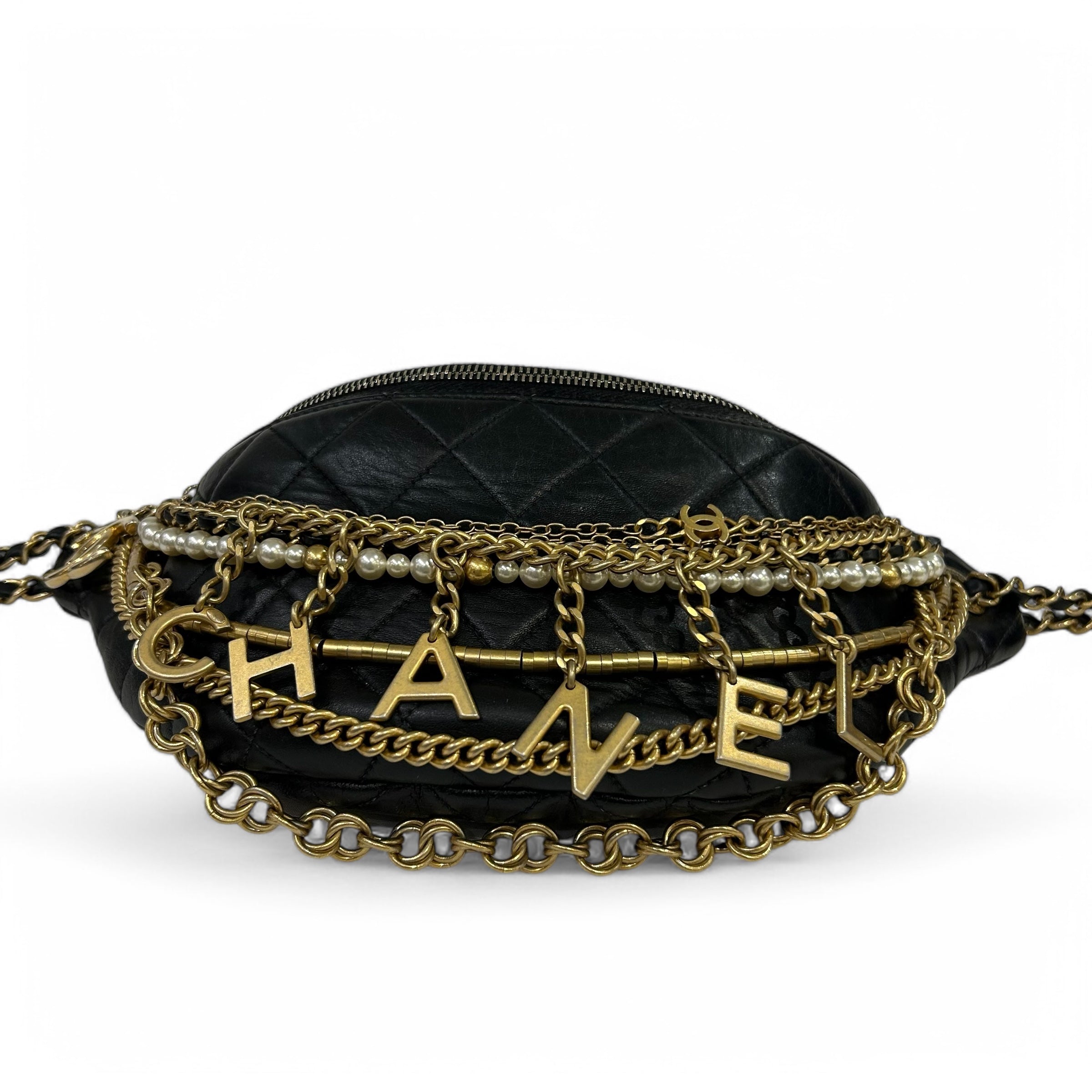 Chanel - Banane All About Chains